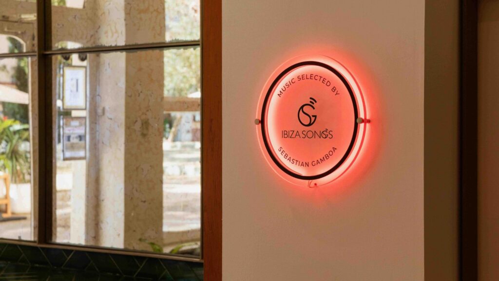 Música para hoteles: guía para crear una experiencia del huésped coherente en cada espacio 3 1