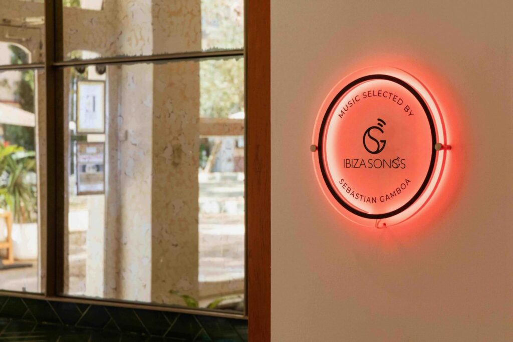 Música para hoteles: guía para crear una experiencia del huésped coherente en cada espacio 1 portada blog